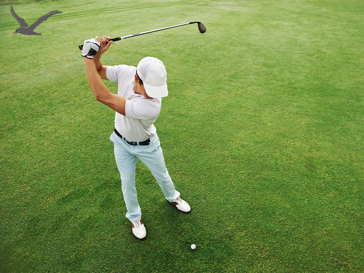 Průvodce pozicí golfového míče od klubu